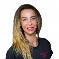 Gina_Armbrecht_DL_9628-removebg-preview